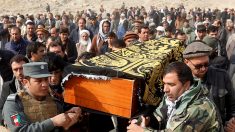 アフガンの救急車自爆、死者103人に　タリバンが犯行声明