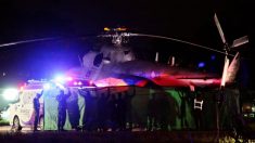 タイ洞窟から新たに4人救出、残る5人の救助活動は「天候次第」
