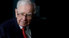 バフェット氏、過去最大の約3800億円相当を慈善団体に寄付