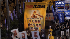 【動画ニュース】香港7.1デモ 法輪功の隊列が花を添える