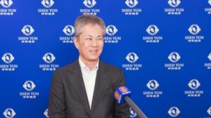神韻公演で企業元役員らが感嘆「演者からエネルギーが絶えず伝わってきた」